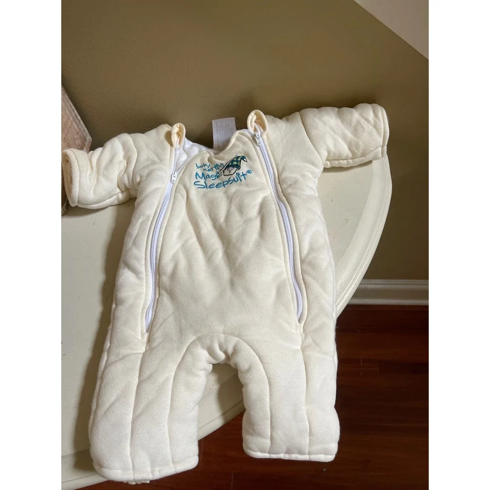Baby Merlin Magic Sleepsuit Small 3-6 Months 12-18 lbs Cream Cotton Transition